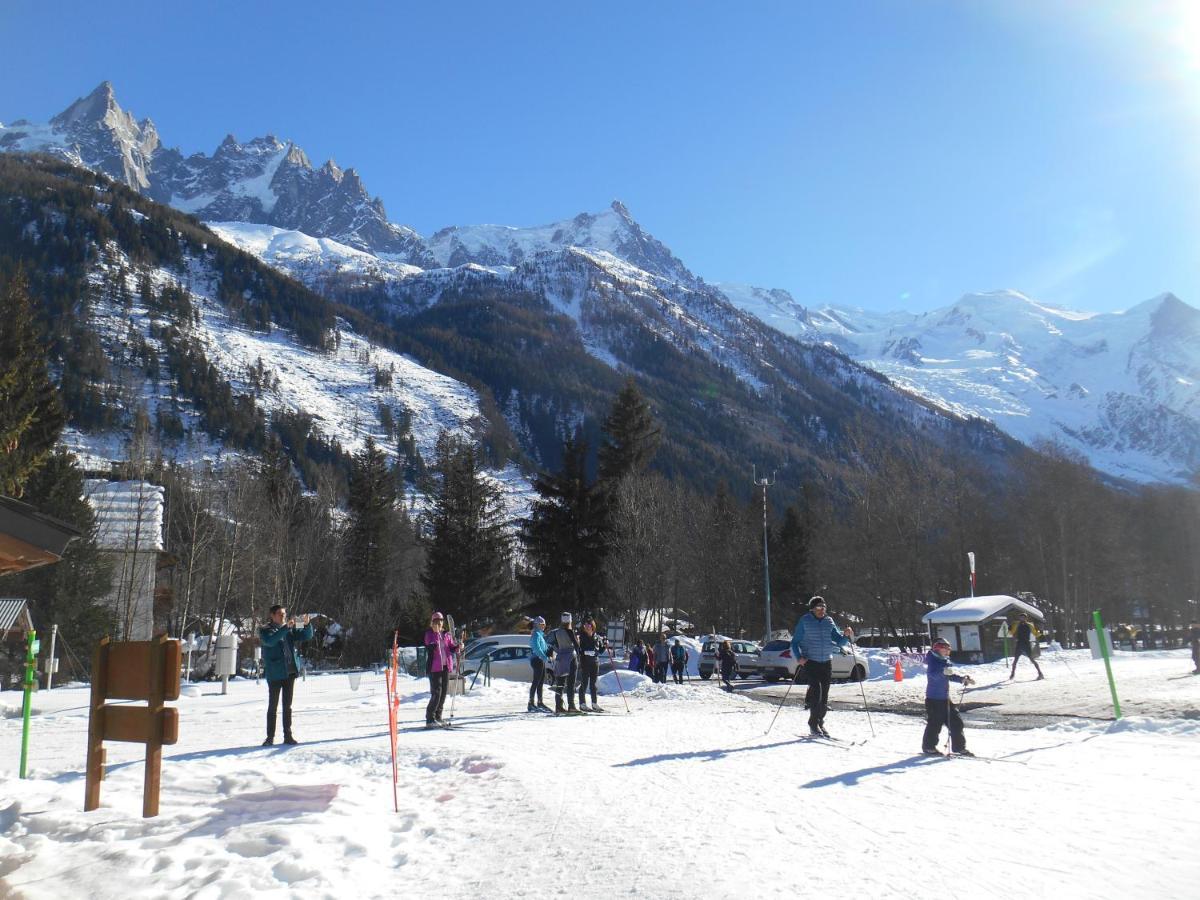 Vue Montblanc Magique En Centre-Ville Avec Parking Chamonix Mont Blanc Exterior foto